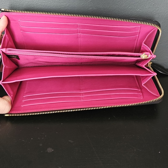 Coach wallet/ clutch 4x8 - Picture 5 of 6